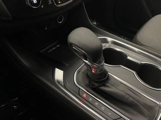 2023 Chevrolet Traverse 1LT - Photo 5