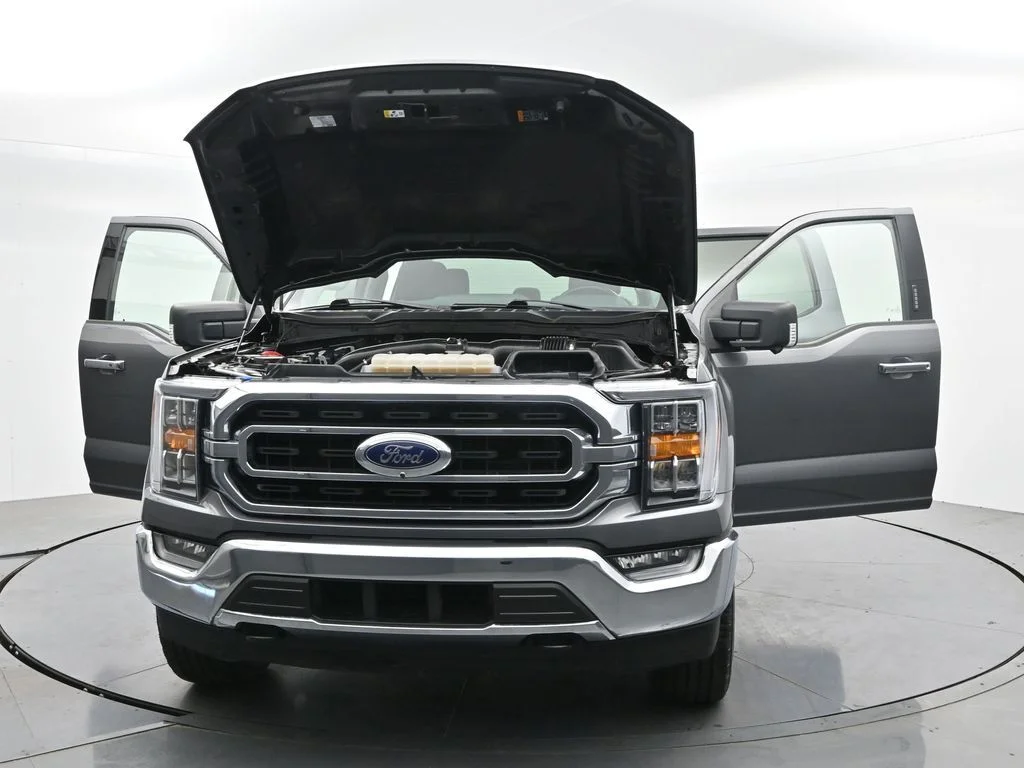 Used 2023 Gray Ford XLT image 39