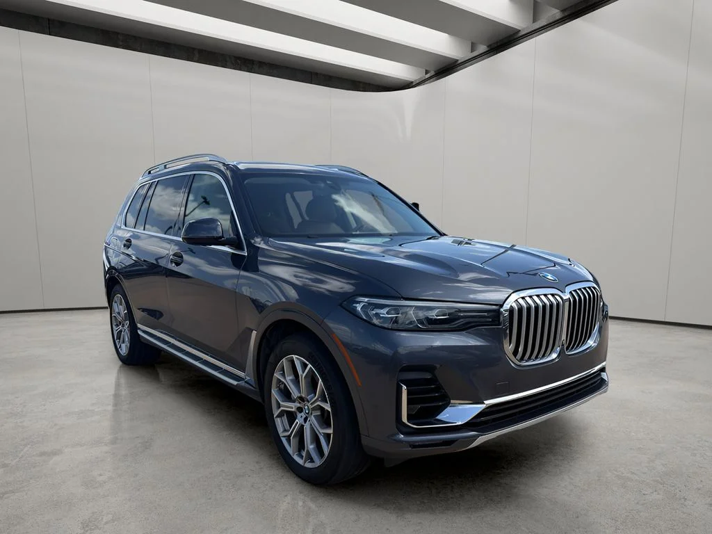 Used 2019 Arctic Gray Metallic BMW xDrive40i image 8