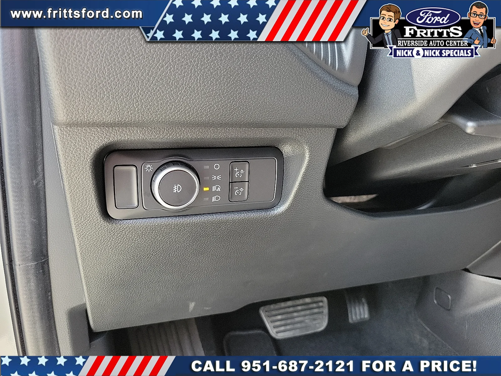Used 2025 Desert Sand Ford XL image 13