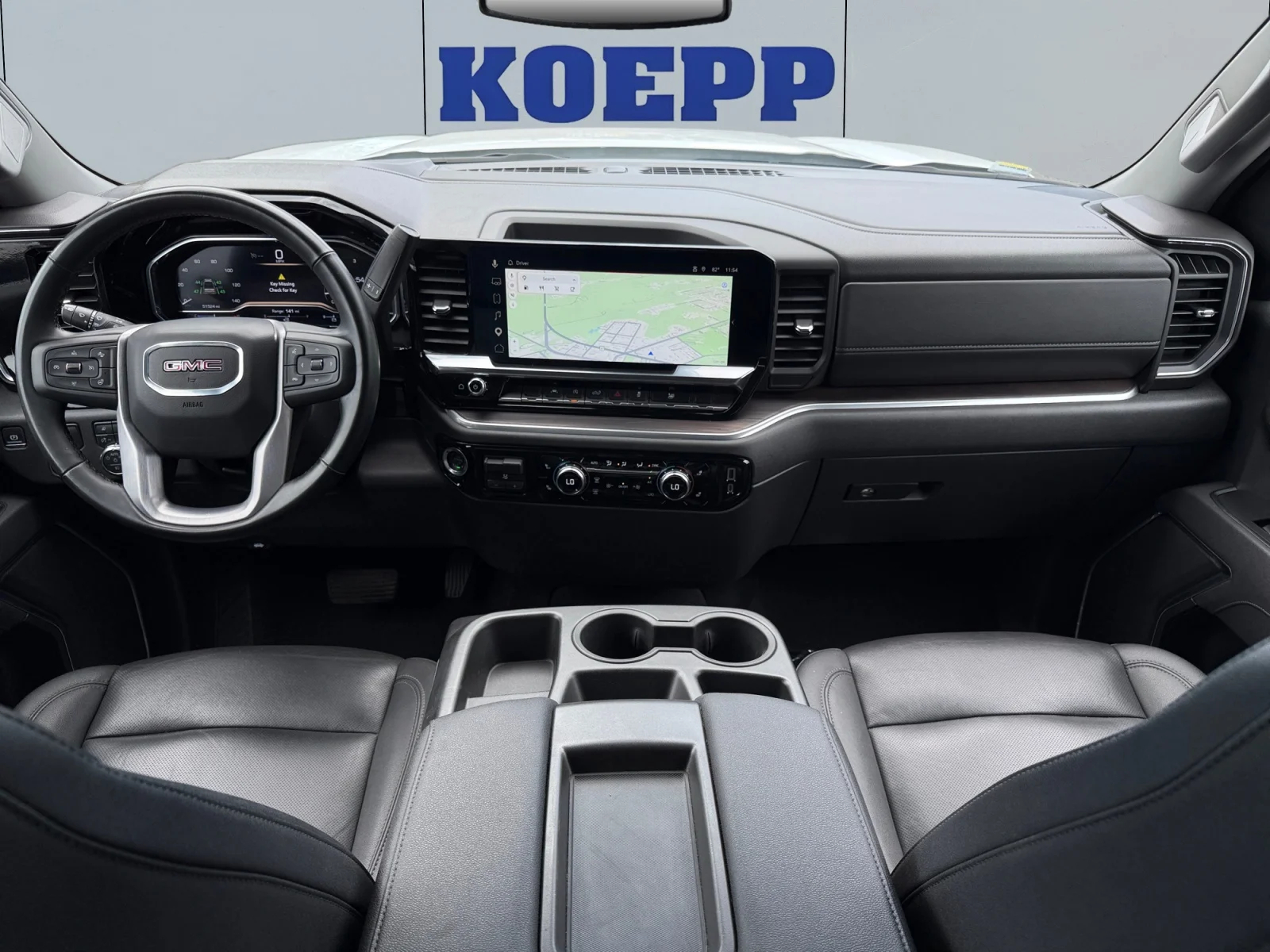 Used 2025 Summit White GMC SLT image 12