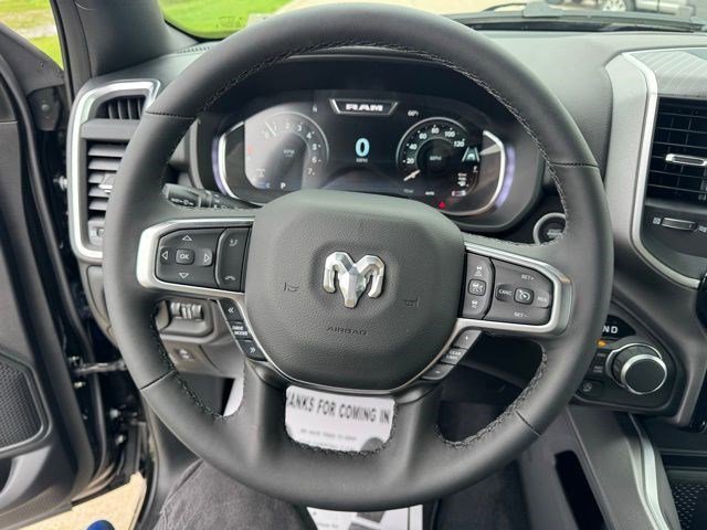 New 2026 Diamond Black Crystal Pearl-Coat Exterior Paint RAM Big Horn image 14