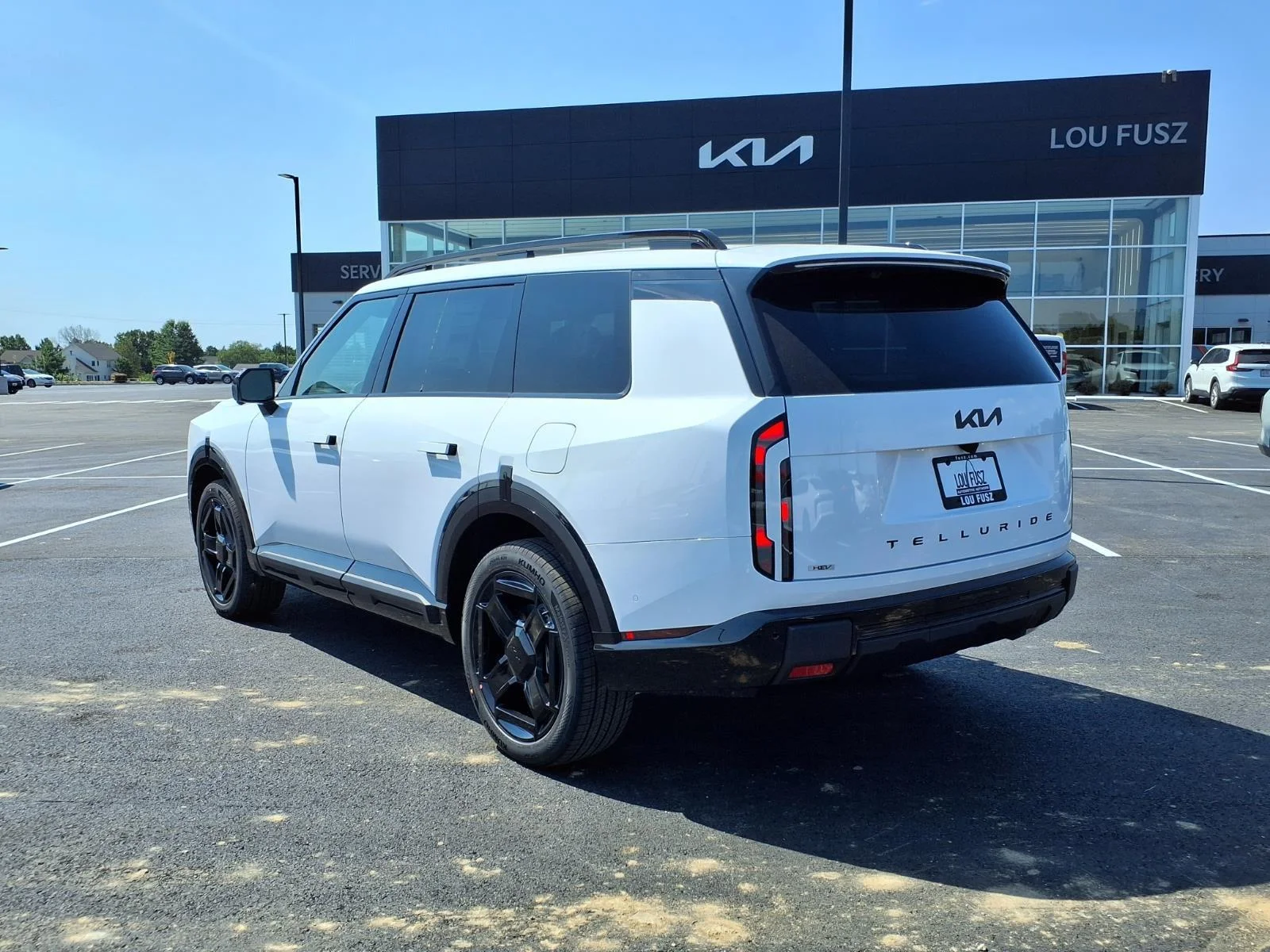New 2027 Glacial White Pearl Kia X-Line SX Prestige image 15