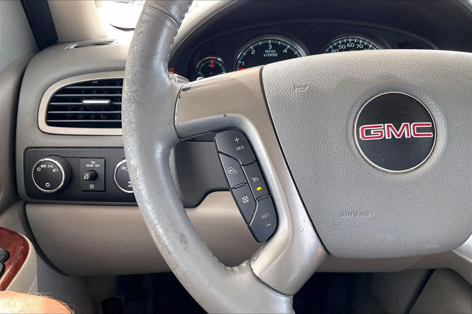 Used 2013 Crystal Red Tintcoat GMC SLT image 23