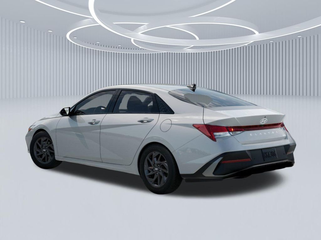 New 2026 White Hyundai Blue image 5