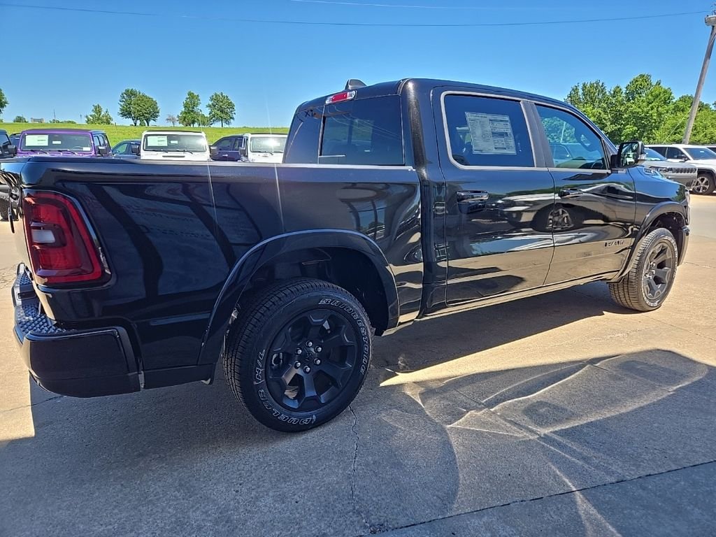 New 2026 Diamond Black Crystal Pearl-Coat Exterior Paint RAM Big Horn/Lone Star image 12