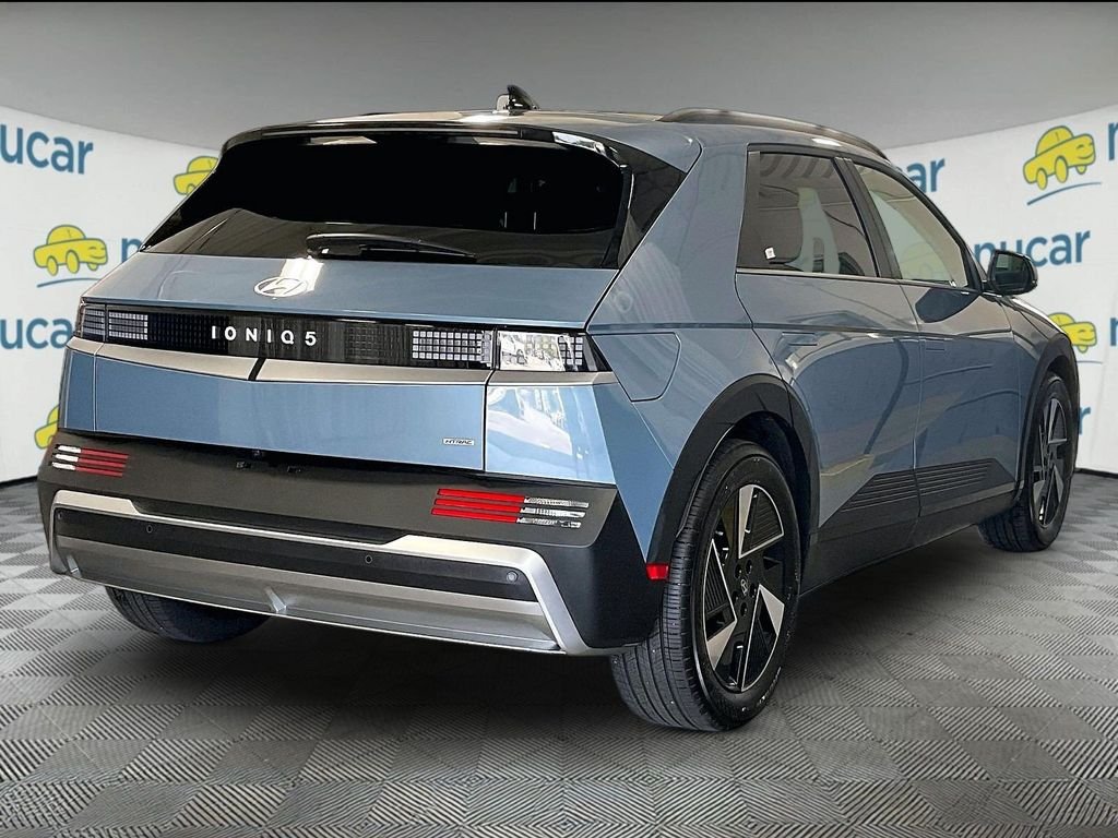 Used 2025 Blue Hyundai SEL image 6