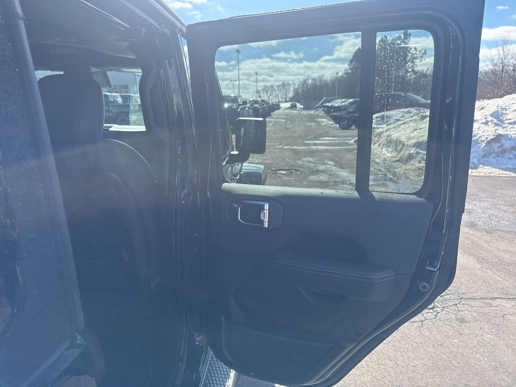 New 2025 Black Jeep Sahara image 42