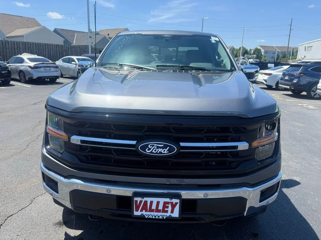 2025 Ford F-150 XLT - Photo 8