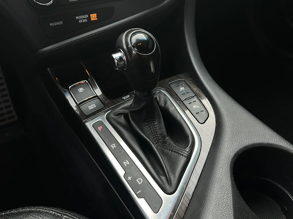 Used 2013 Black Kia SX image 22