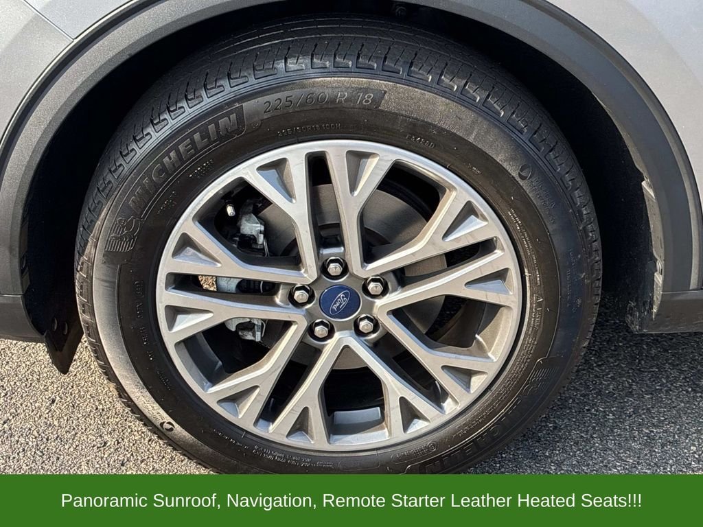 Used 2022 Silver Ford SEL image 20