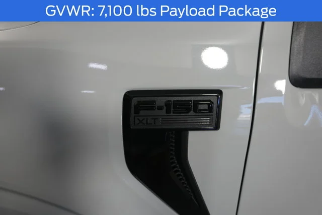New 2026 Avalanche Ford XLT image 11
