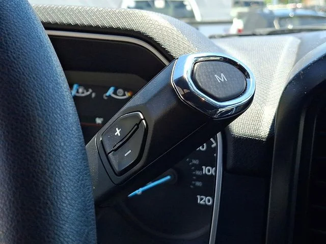 Used 2023 White Ford XL image 15