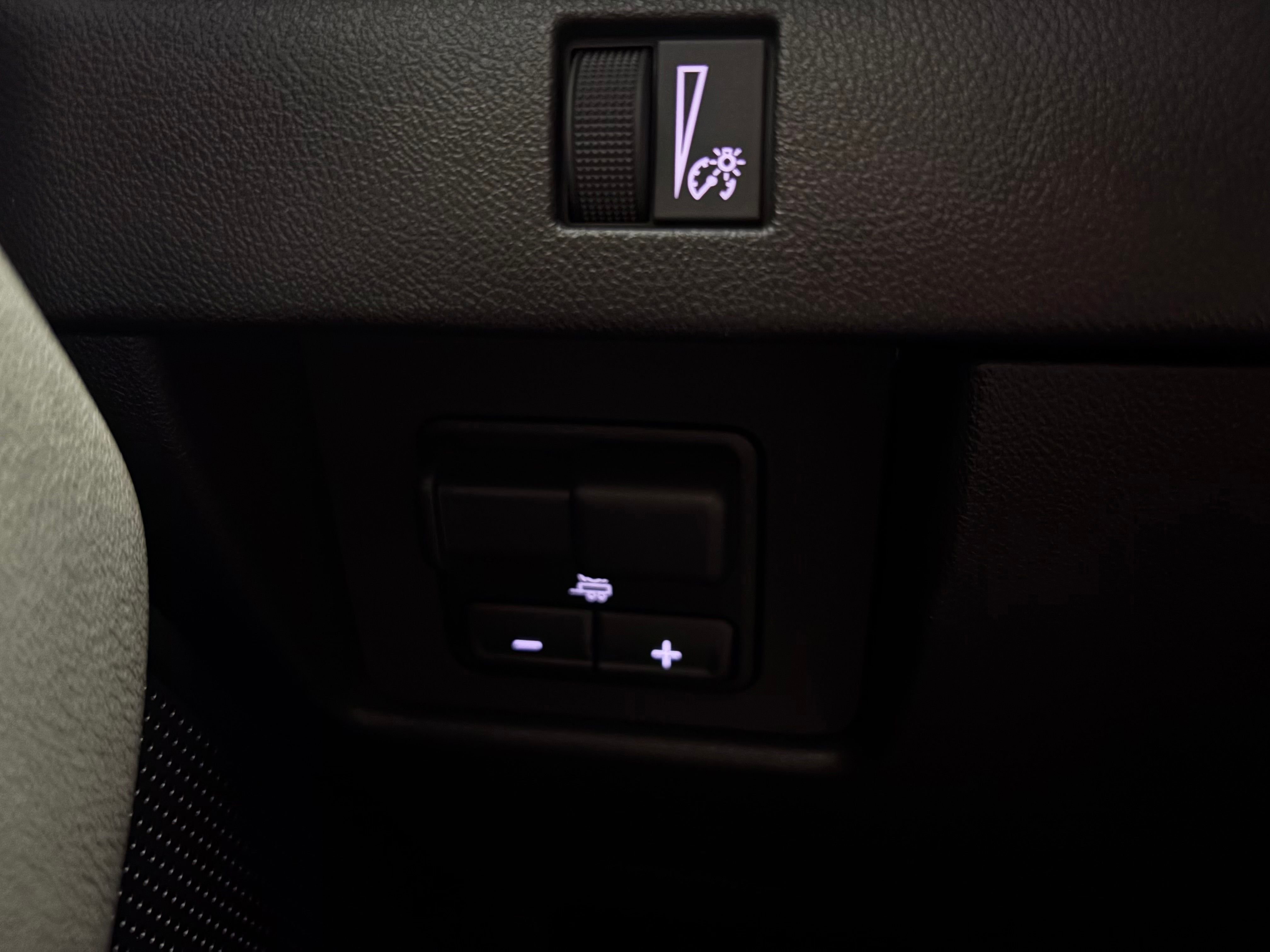 Used 2025 Sterling Gray Metallic Chevrolet ZR2 image 22