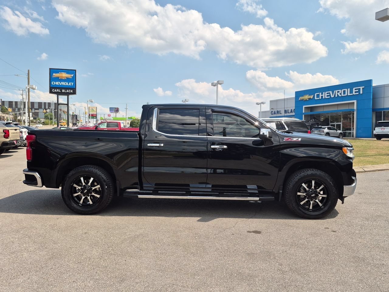Used 2023 BLACK Chevrolet LTZ image 9