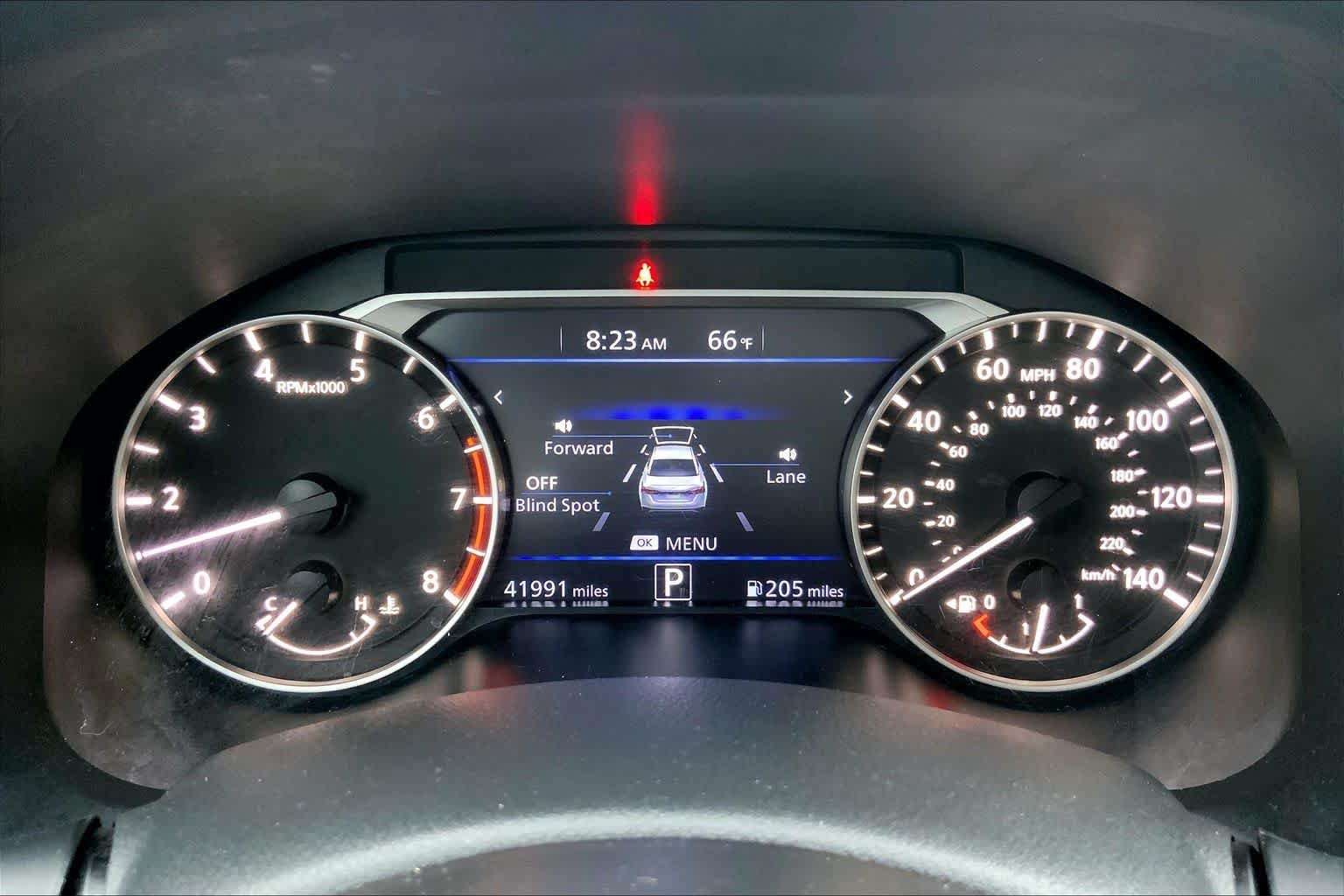 Used 2022 Gun Metallic Nissan 2.5 SV image 26