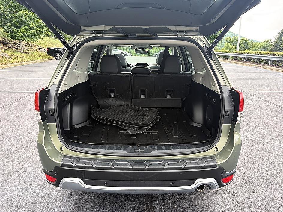 Used 2021 Jasper Green Metallic Subaru Touring image 23