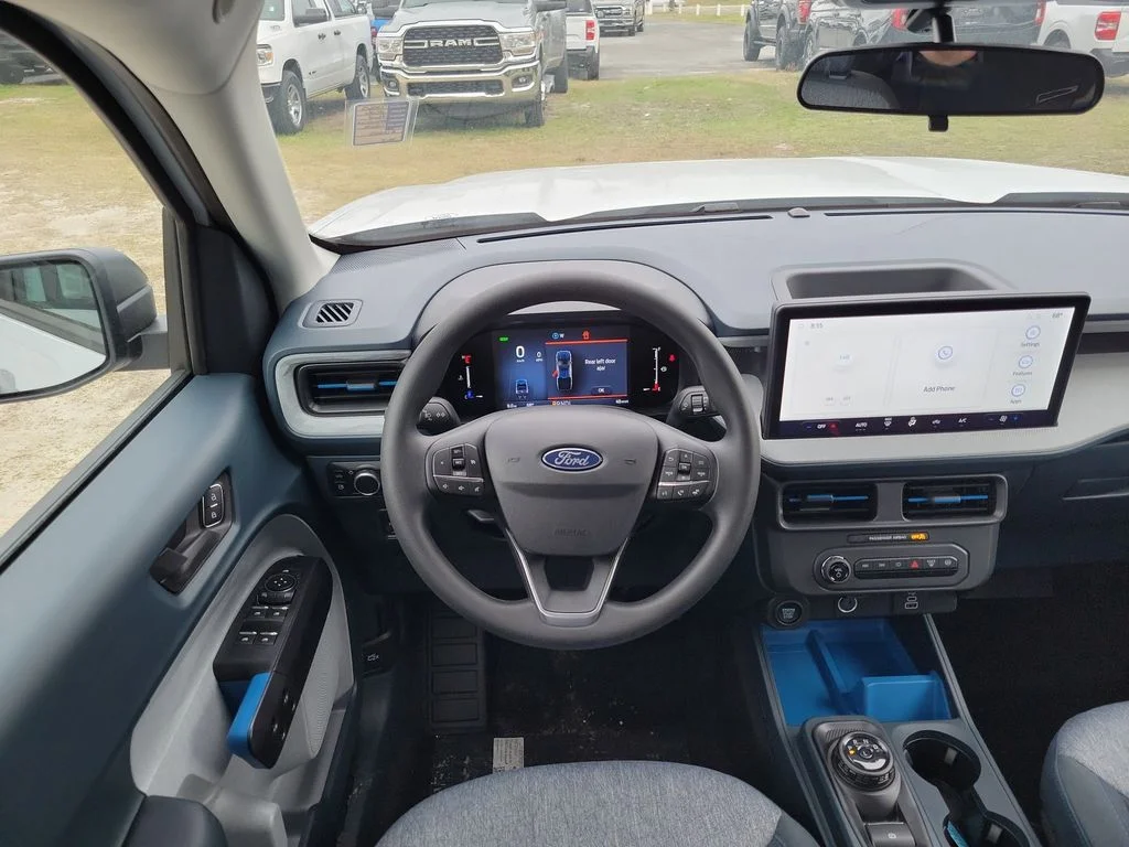 New 2026 Oxford White Ford XLT image 23