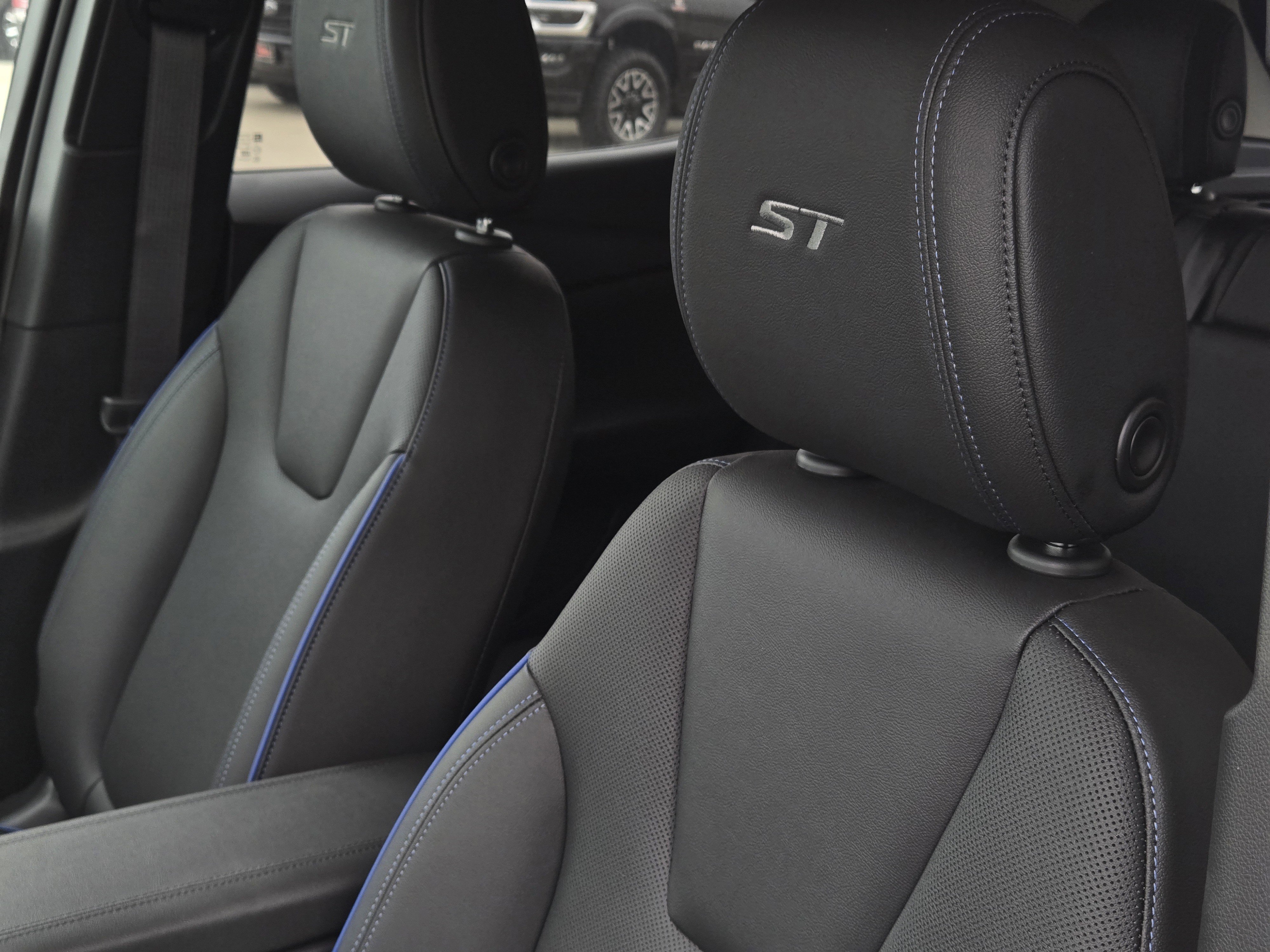 New 2026 Summit White Buick Sport Touring image 15