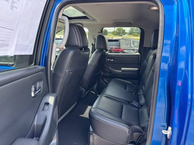 2024 Nissan Frontier SL - Photo 10