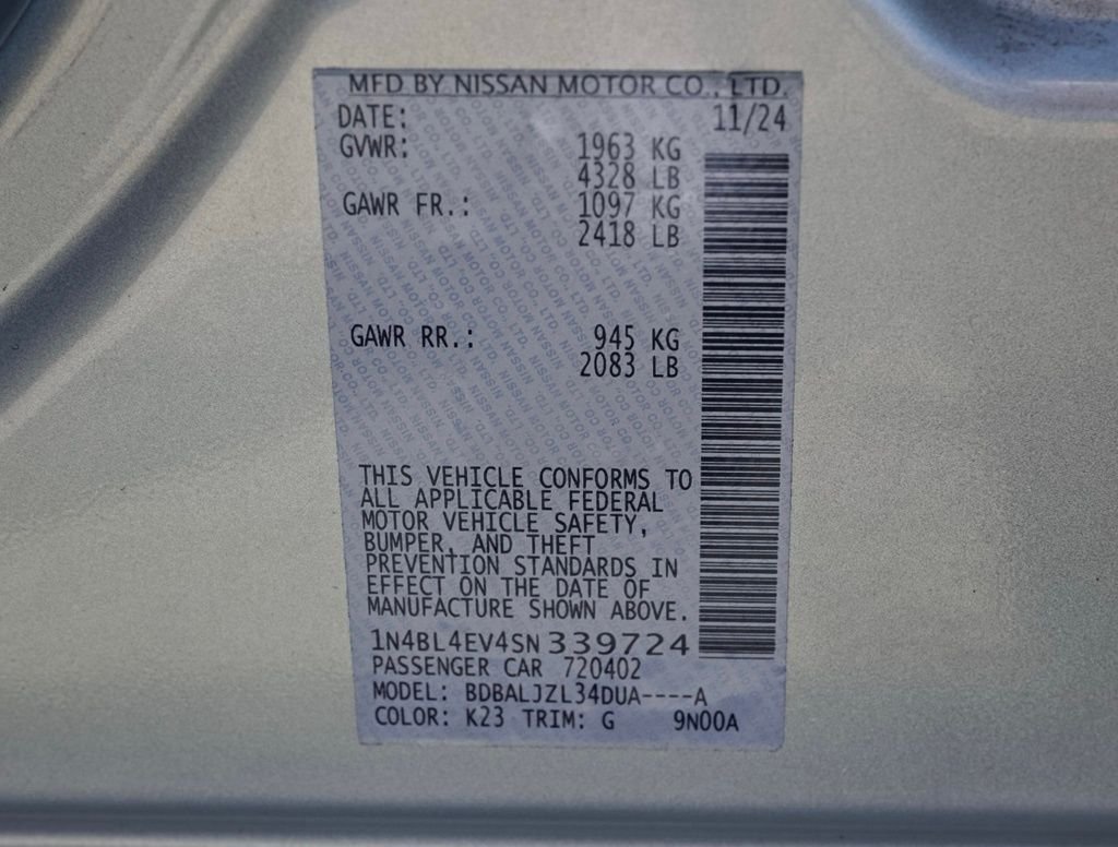 Used 2025 Silver Nissan 2.5 SL image 25