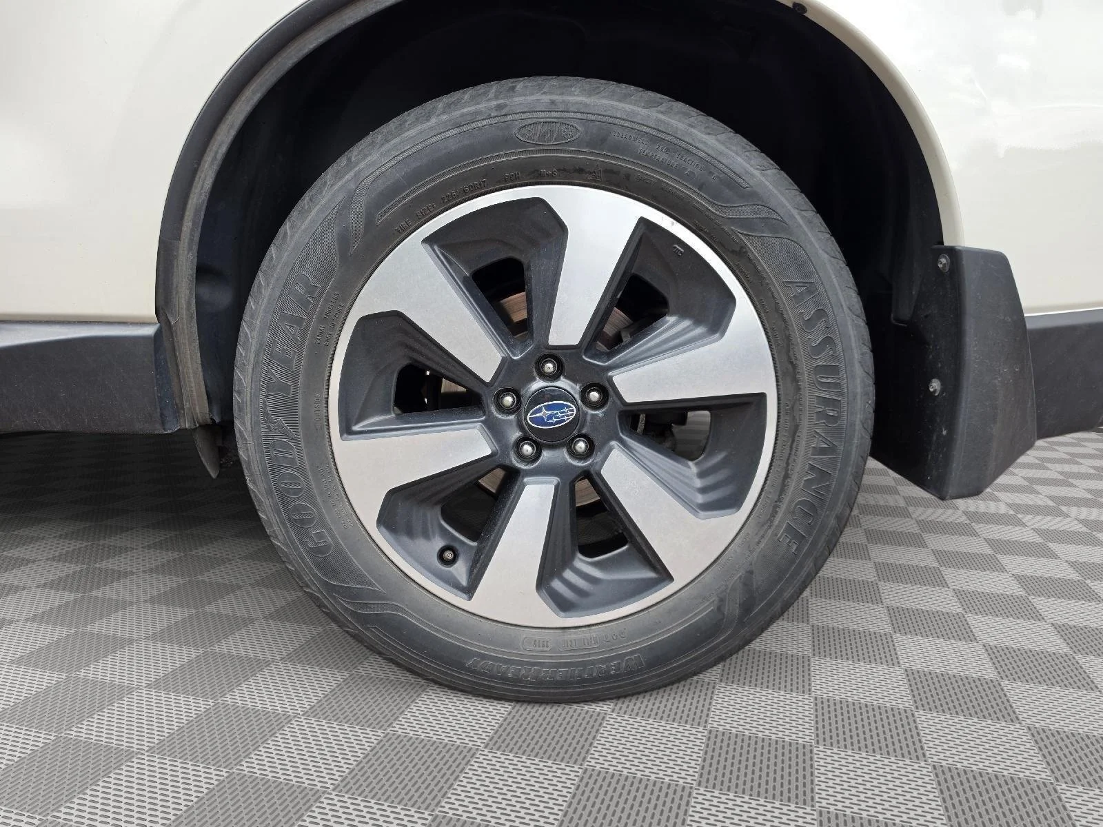 Used 2017 Crystal White Pearl Subaru Premium image 6