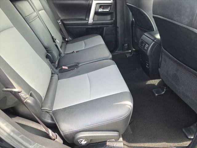 Certified Used 2018 MIDNIGHT BLACK METALLIC Toyota  image 5