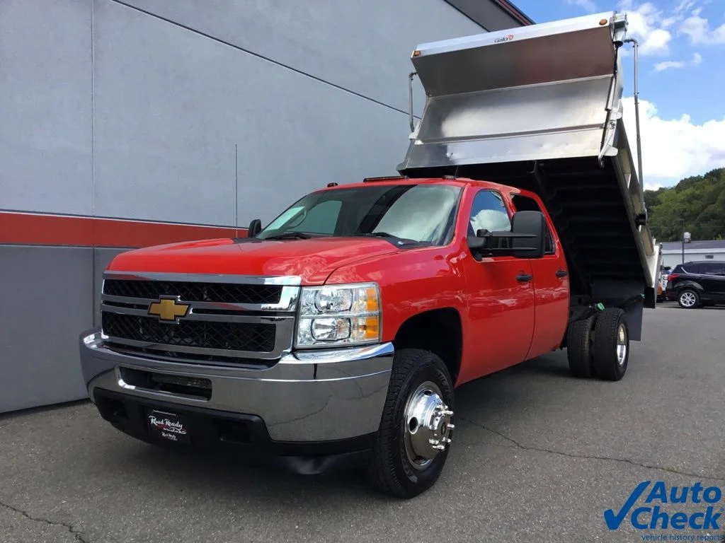 Used 2013 Red Chevrolet Work Truck image 5