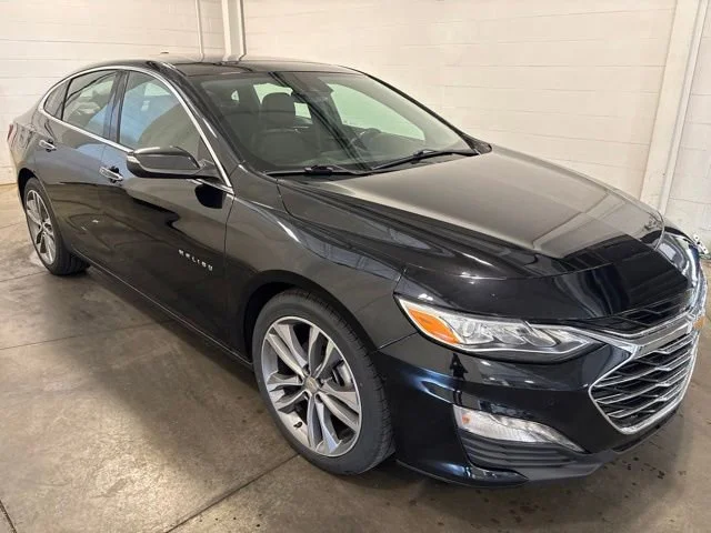 Used 2022 Mosaic Black Metallic Chevrolet Premier image 3