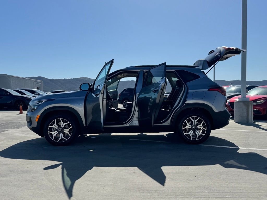 Used 2021 Steel Gray Kia EX image 26