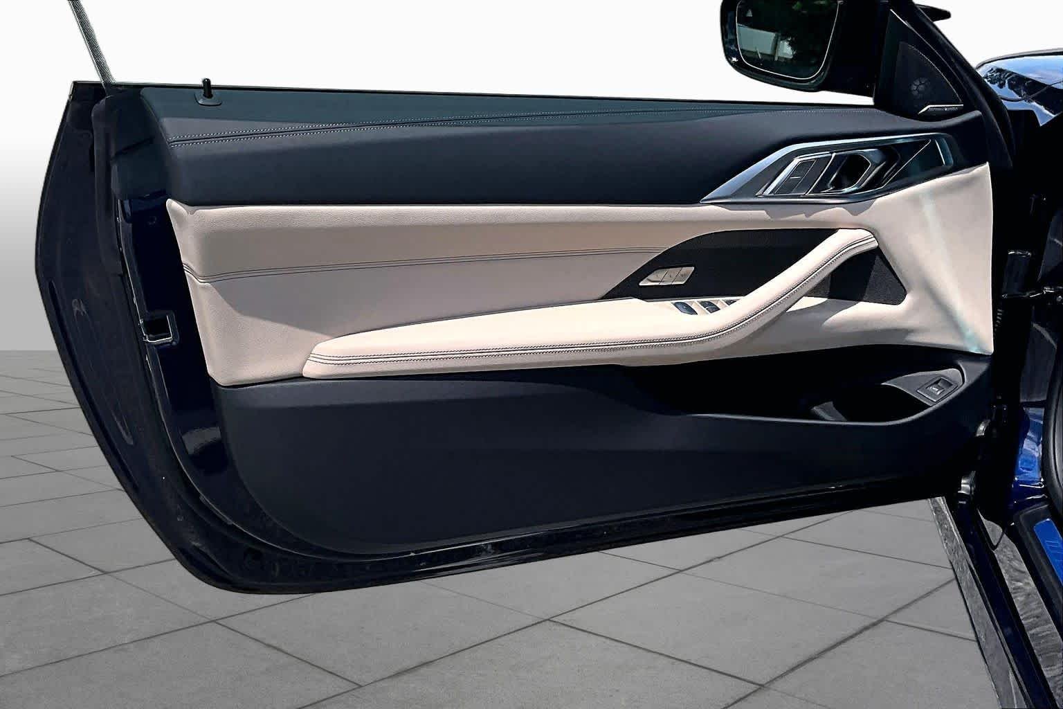 Used 2026 Tanzanite Blue II Metallic BMW M440i image 21