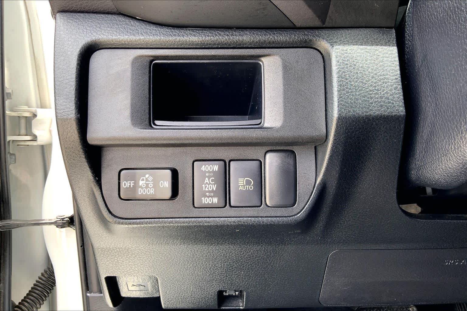 Used 2019 Super White Toyota TRD Sport image 33