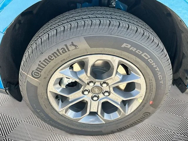 New 2026 Blue Ford XLT image 18