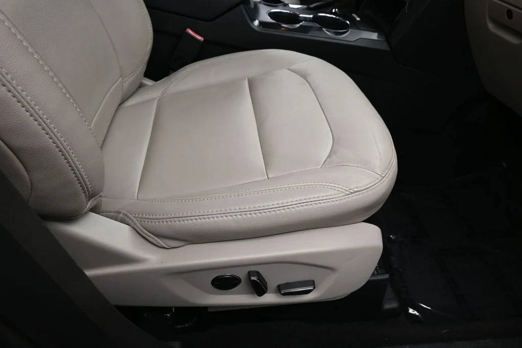 Used 2018 Cinnamon Glaze Metallic Ford XLT image 42