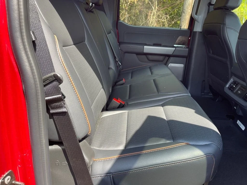 2026 Ford F-250 Super Duty Lariat - Photo 13