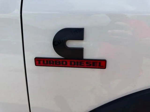 New 2026 Bright White Clear-Coat Exterior Paint RAM Tradesman image 13