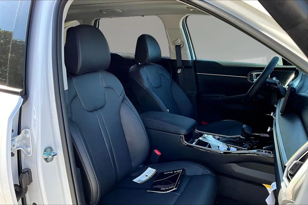 New 2026 Glacial White Pearl Kia X-Line SX AWD image 10