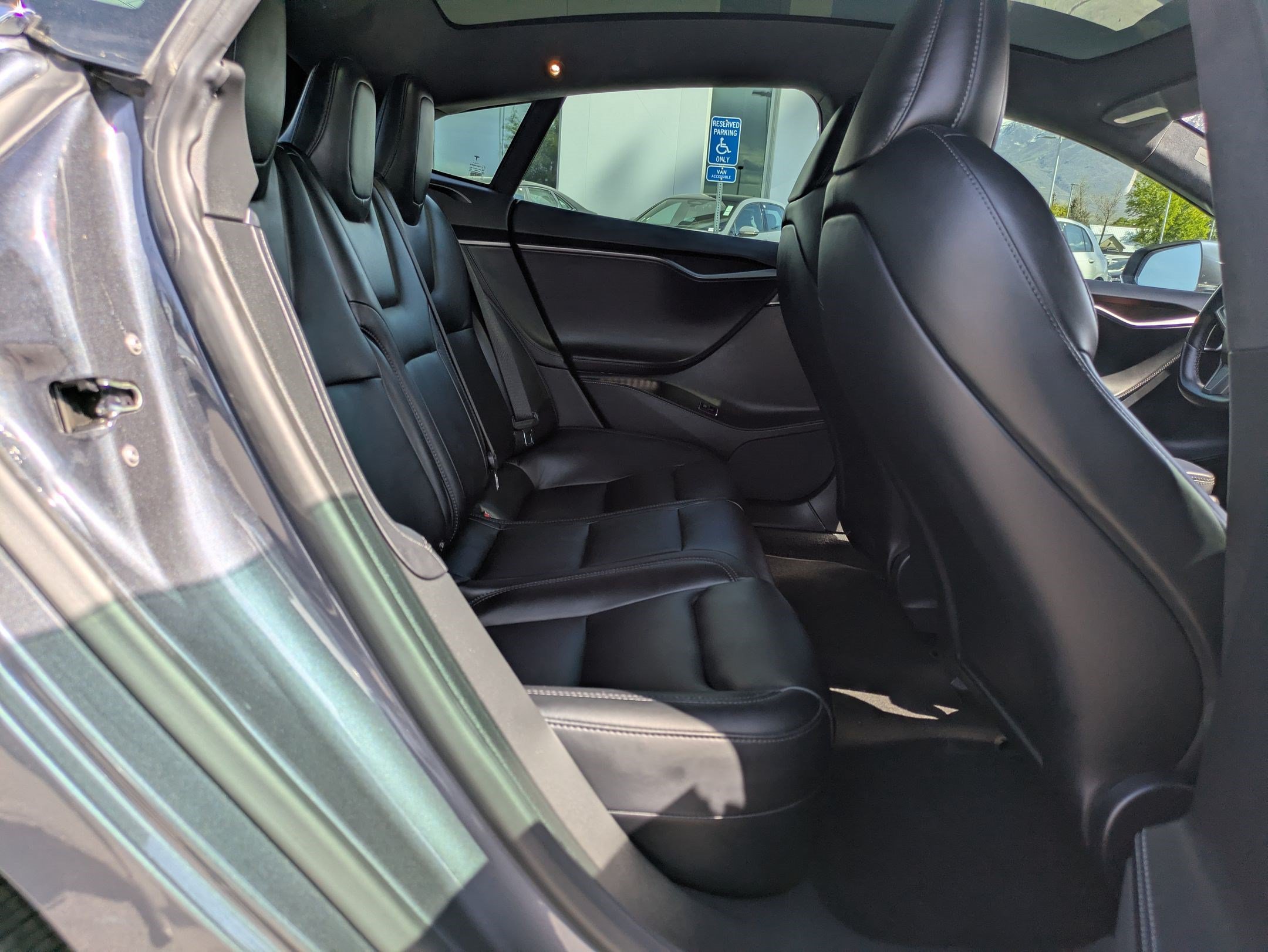 Used 2021 Midnight Silver Metallic Tesla Long Range image 29