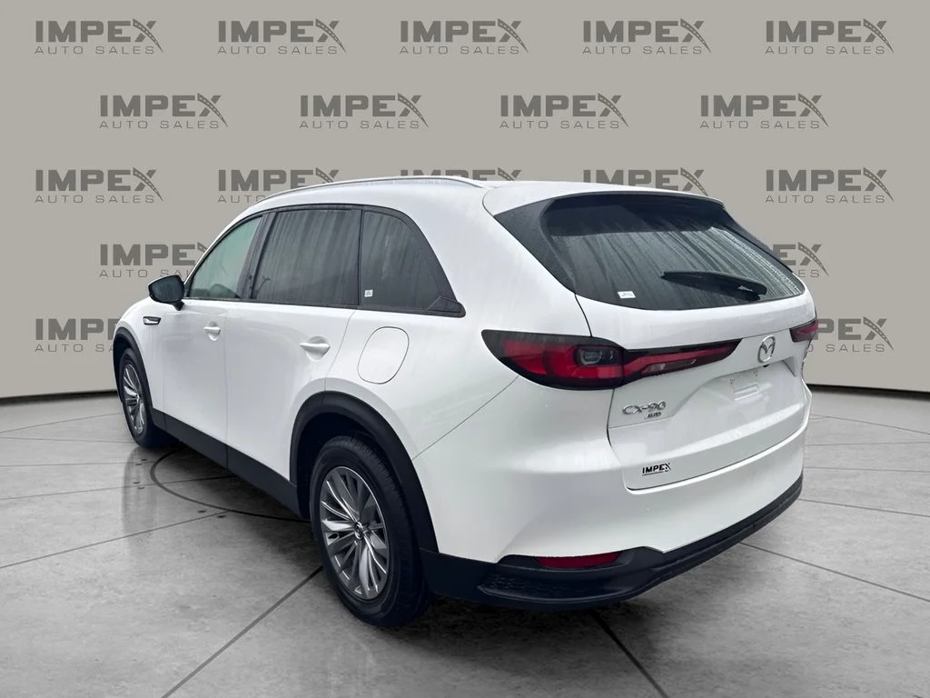 Used 2024 White Mazda Preferred image 2