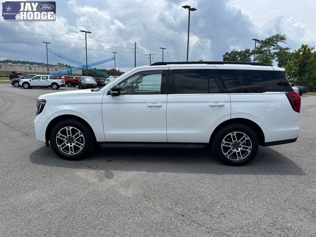 Used 2025 White Ford Active image 3