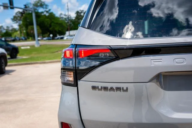 New 2026 River Rock Pearl Subaru Premium image 16