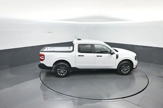 New 2026 Oxford White Ford XLT image 24