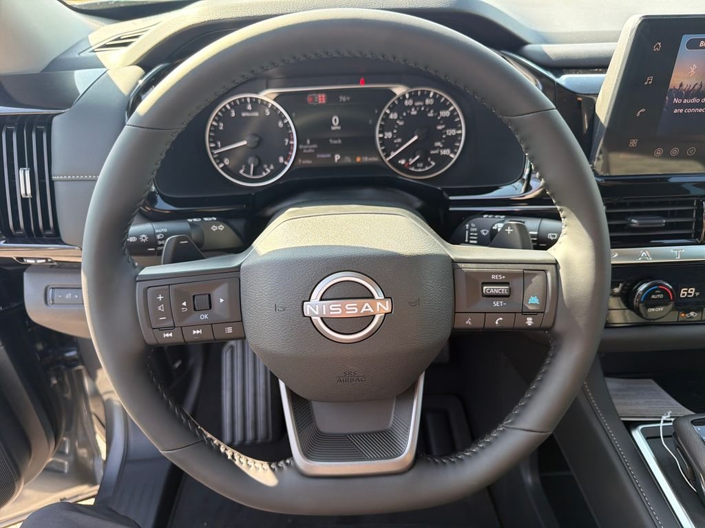 New 2026 Nissan Pathfinder SV 4D Sport Utility