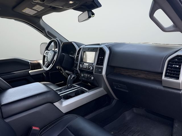 Used 2019 Gray Ford Lariat image 19