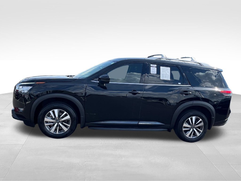 Used 2023 Black Nissan SL image 2