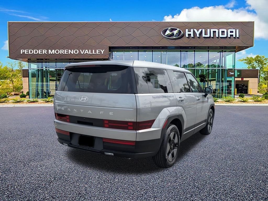 New 2026 Silver Hyundai SE image 2