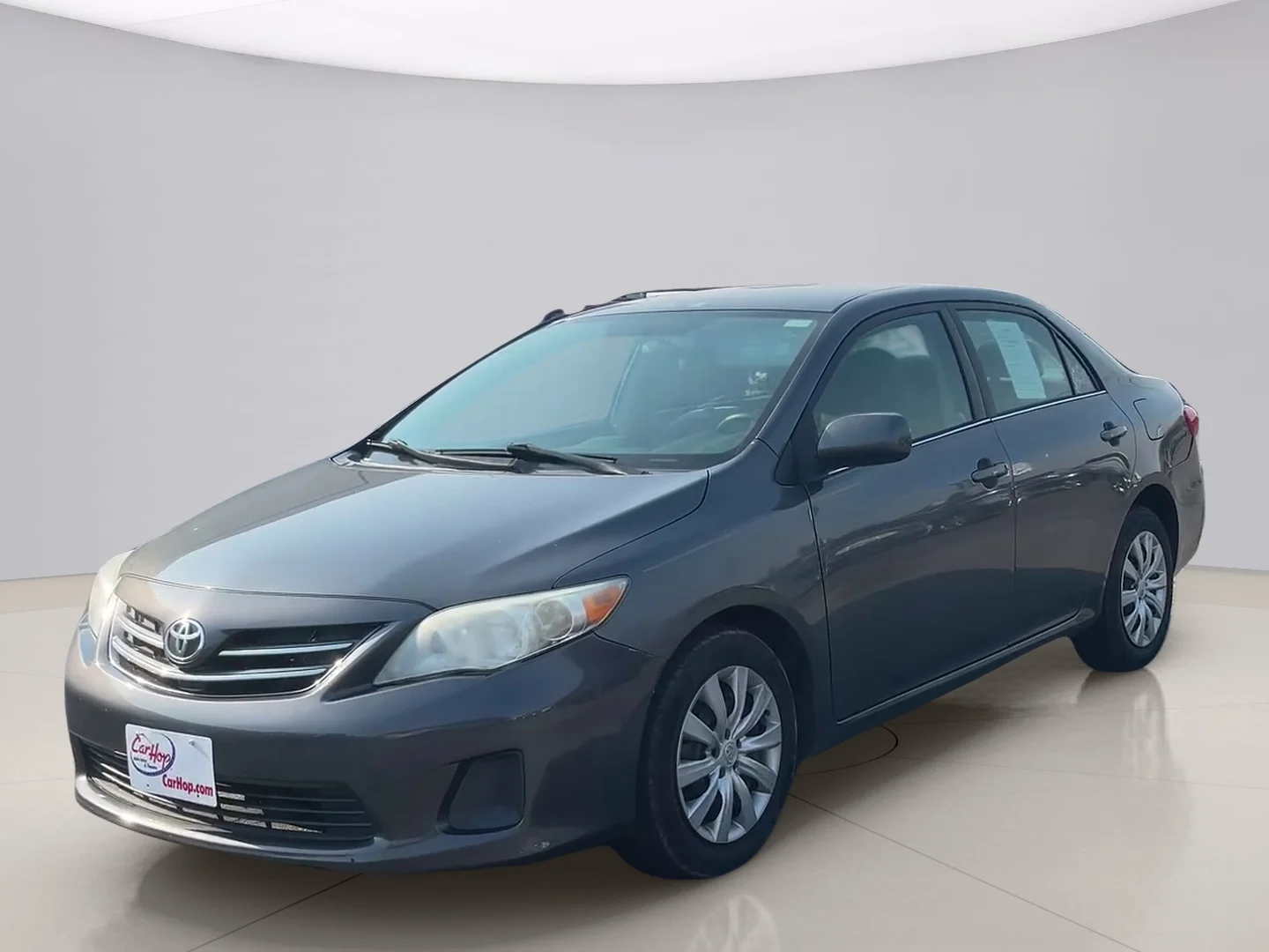 Used 2013 Gray Toyota L SEDAN image 1