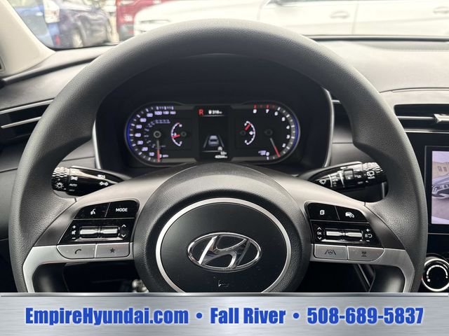Used 2023 White Pearl Hyundai SEL image 29