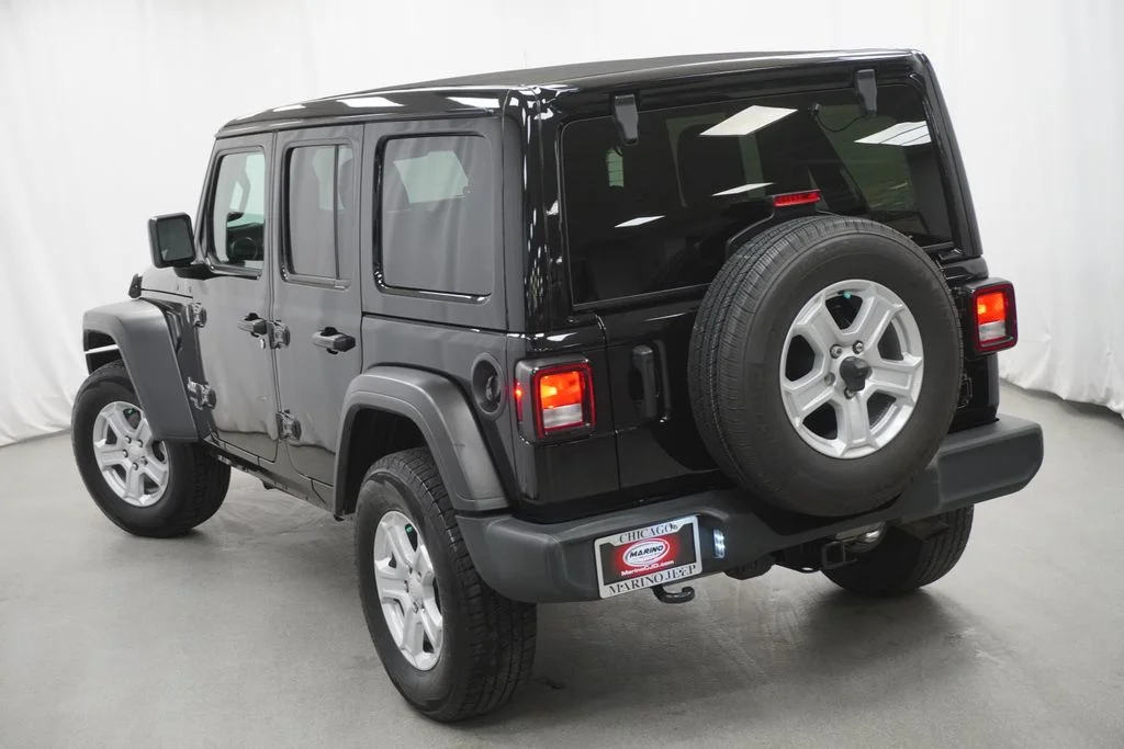 Used 2021 Black Jeep Unlimited Sport S image 12
