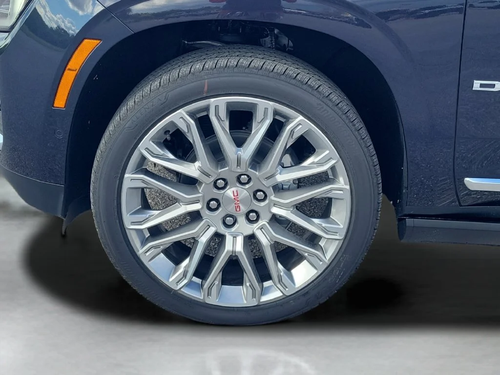 New 2026 Titanium Rush Metallic GMC Denali image 27